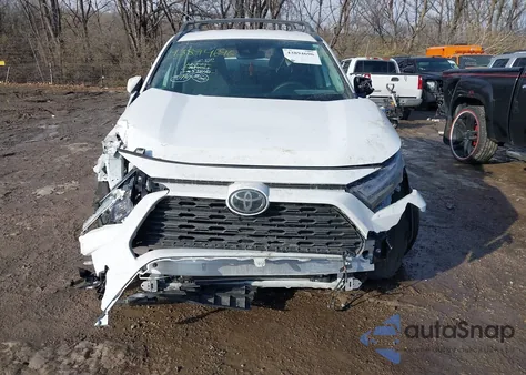 2025 Toyota Rav4 Xle z USA, uszkodzony, nr VIN 2T3P1RFV0SW538182